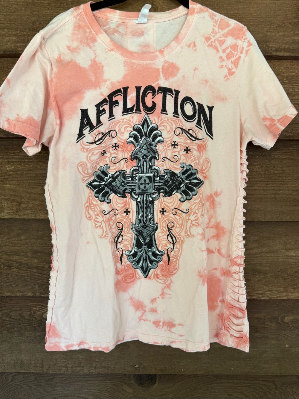 Affliction Sacred Rite Pink & White Tie-Dye Cross Graphic Short Sleeve Tee Sz L